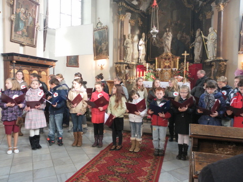 Wyst�p ch�ru 2012