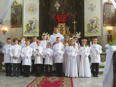 I Komunia �wi�ta